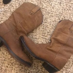 Shyanne boots size 6.5